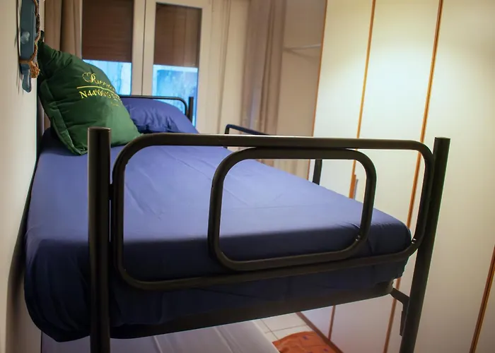 100m Dal Mare Per 8 A Lägenhet