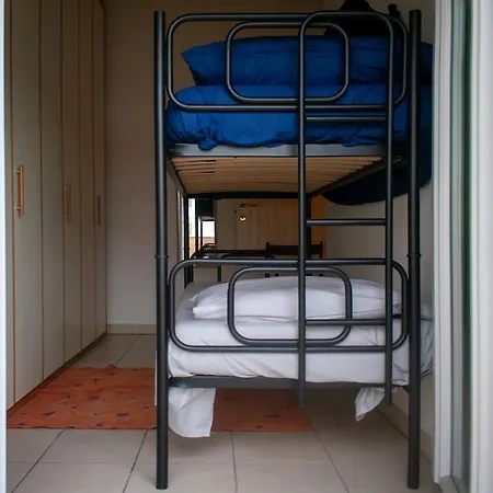 Apartment Sea Breeze 100m From The Sea, Sleeps 8 *
